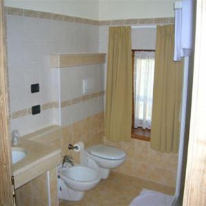 Locanda Borgo Chiese Castel Condino الغرفة الصورة