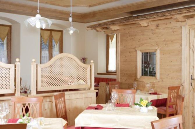 Locanda Borgo Chiese Castel Condino المظهر الخارجي الصورة